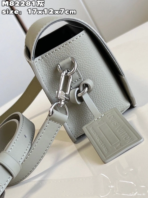First bag VUITTON Wearable Wallet Fastline LOUIS 0815
